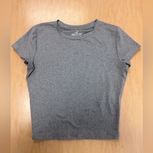 Hollister XS Grey Crewneck cropped Tee